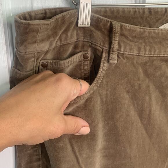 Soft Surroundings Women’s Straight Brown Corduroy Zip Mid Rise Pants W-206 Sz XL - Picture 3 of 7